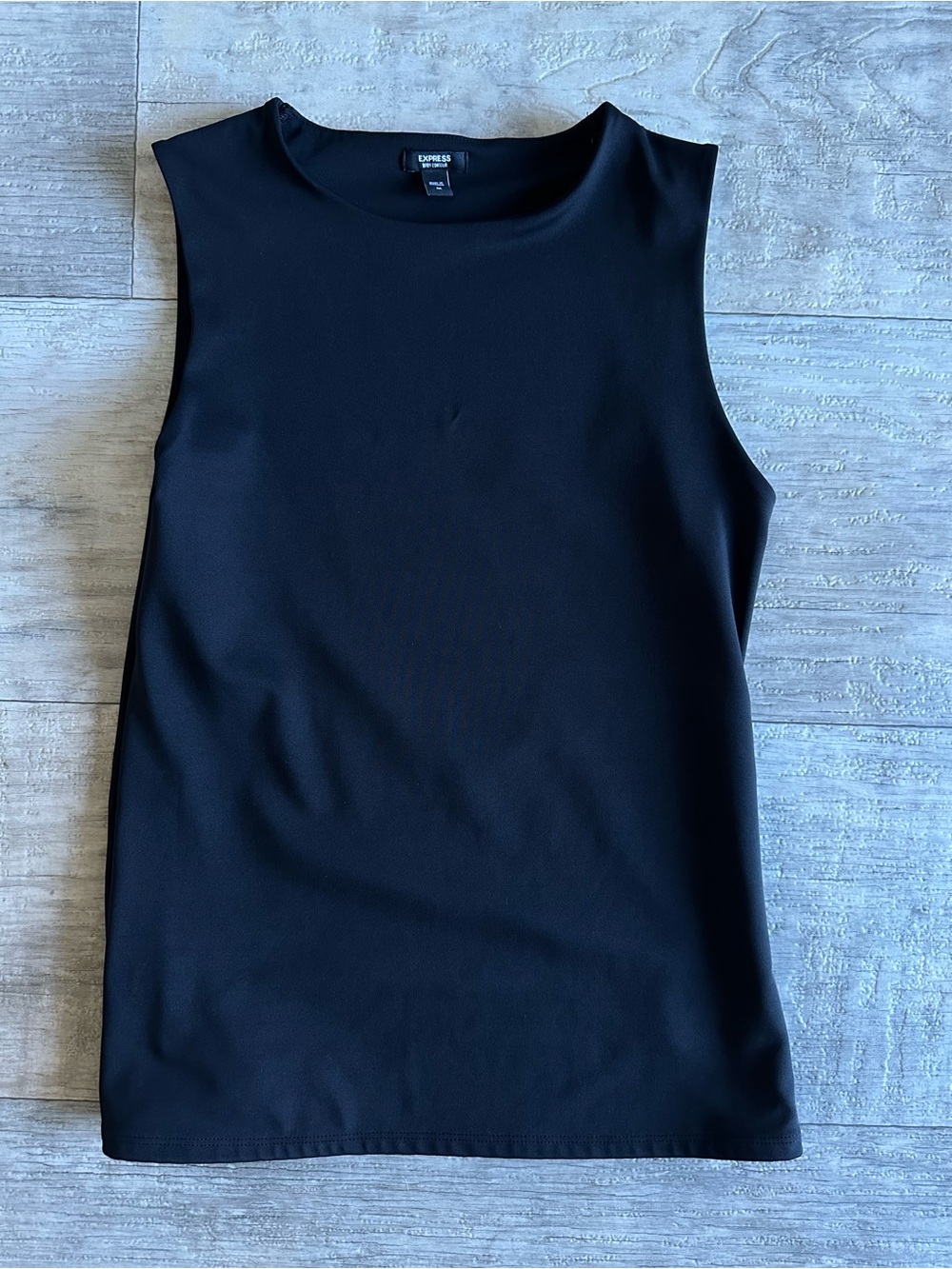 Express Body Contour Black Sleeveless Top M